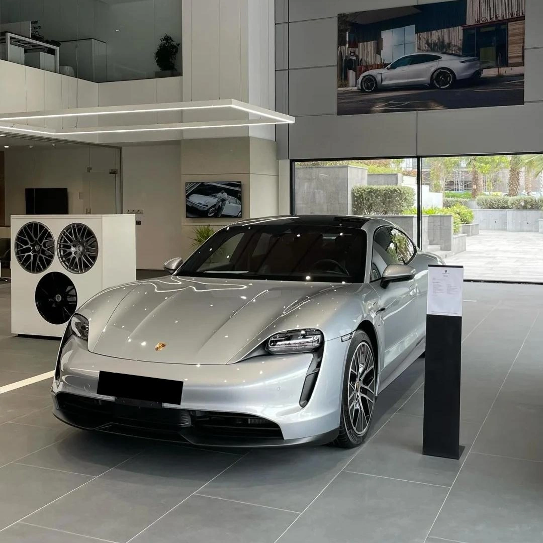 Gloss Dolomite Grey Car Vinyl Wrap