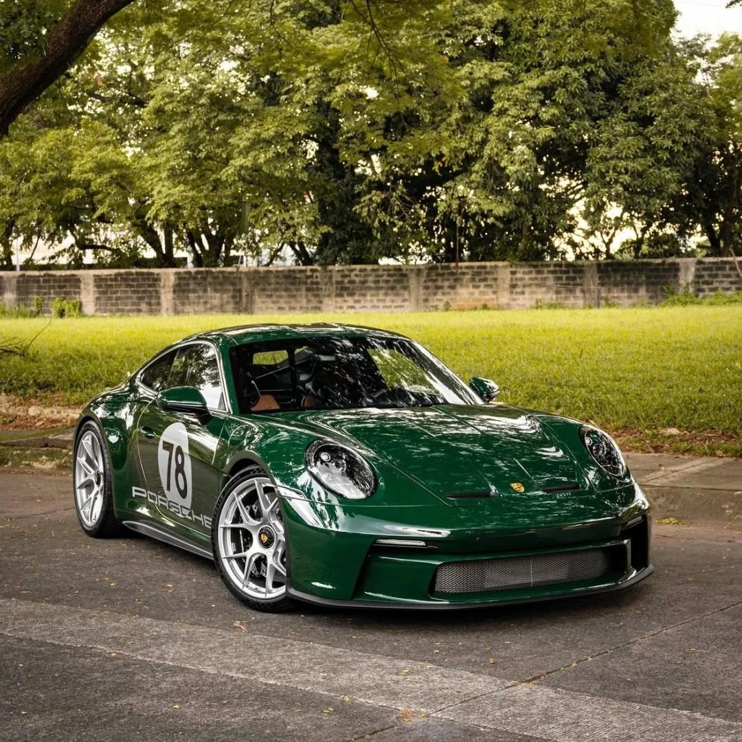 Gloss British Racing Green Car Vinyl Wrap PET
